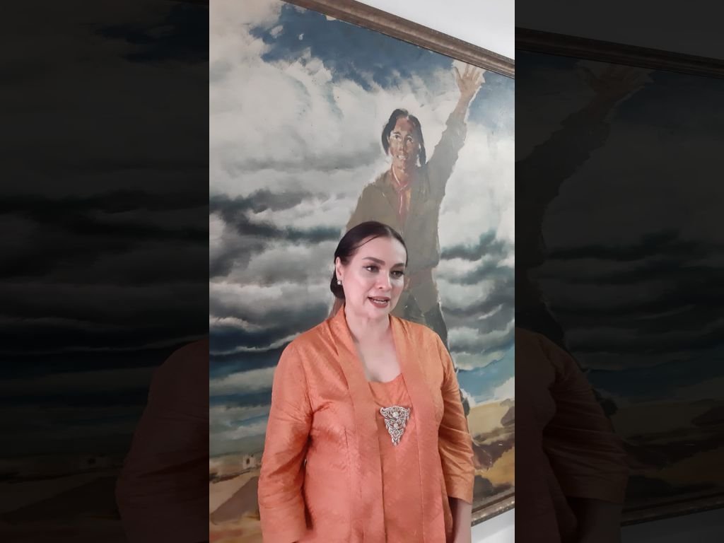 Boki Ratu Nita Budi Susanti: Jas Merah Jangan Sekali -Sekali Melupakan Sejarah