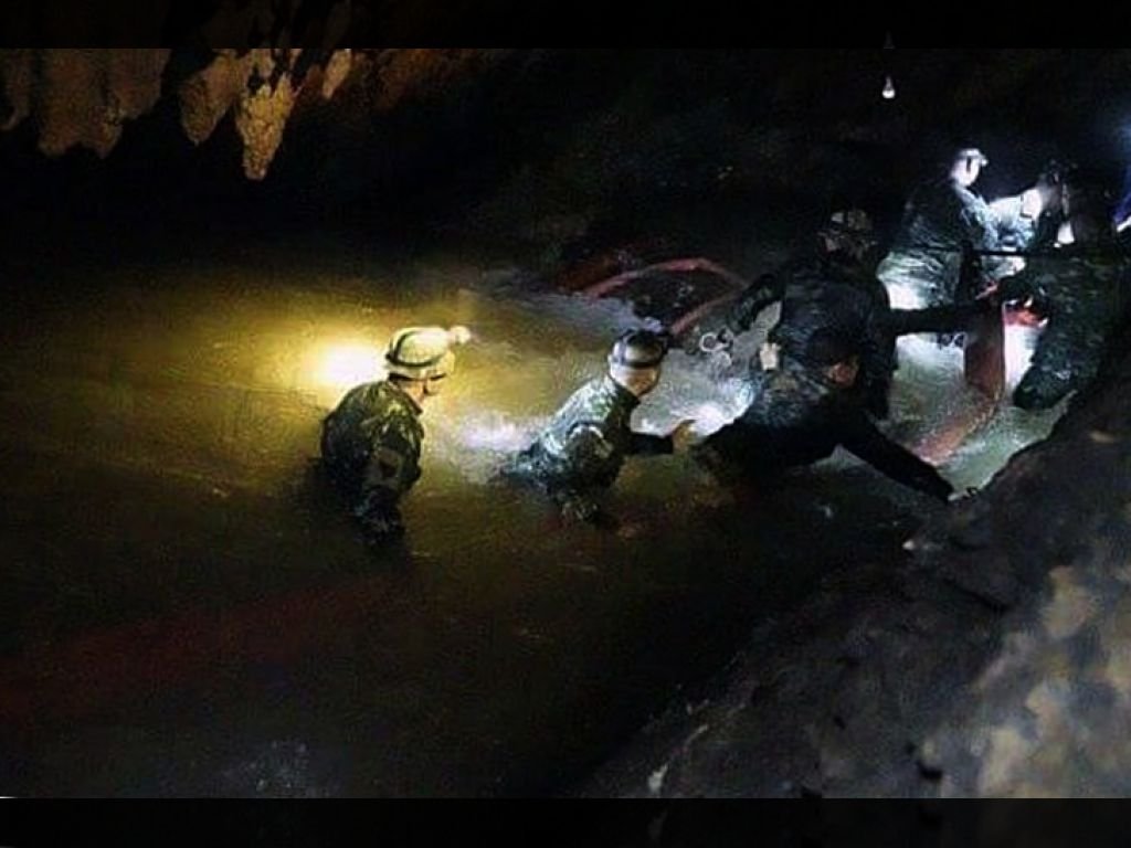 Basalisieh Urang di Ateh Maijok ka Dalam Lubang