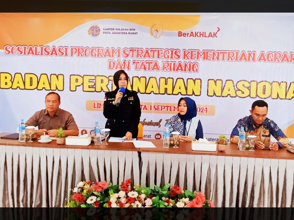 Rezka Oktoberia,  Anggota Komisi II DPR RI Inisiasi Sosialisasi Program Strategis Kemen ATR/ BPN di Lima Puluh Kota
