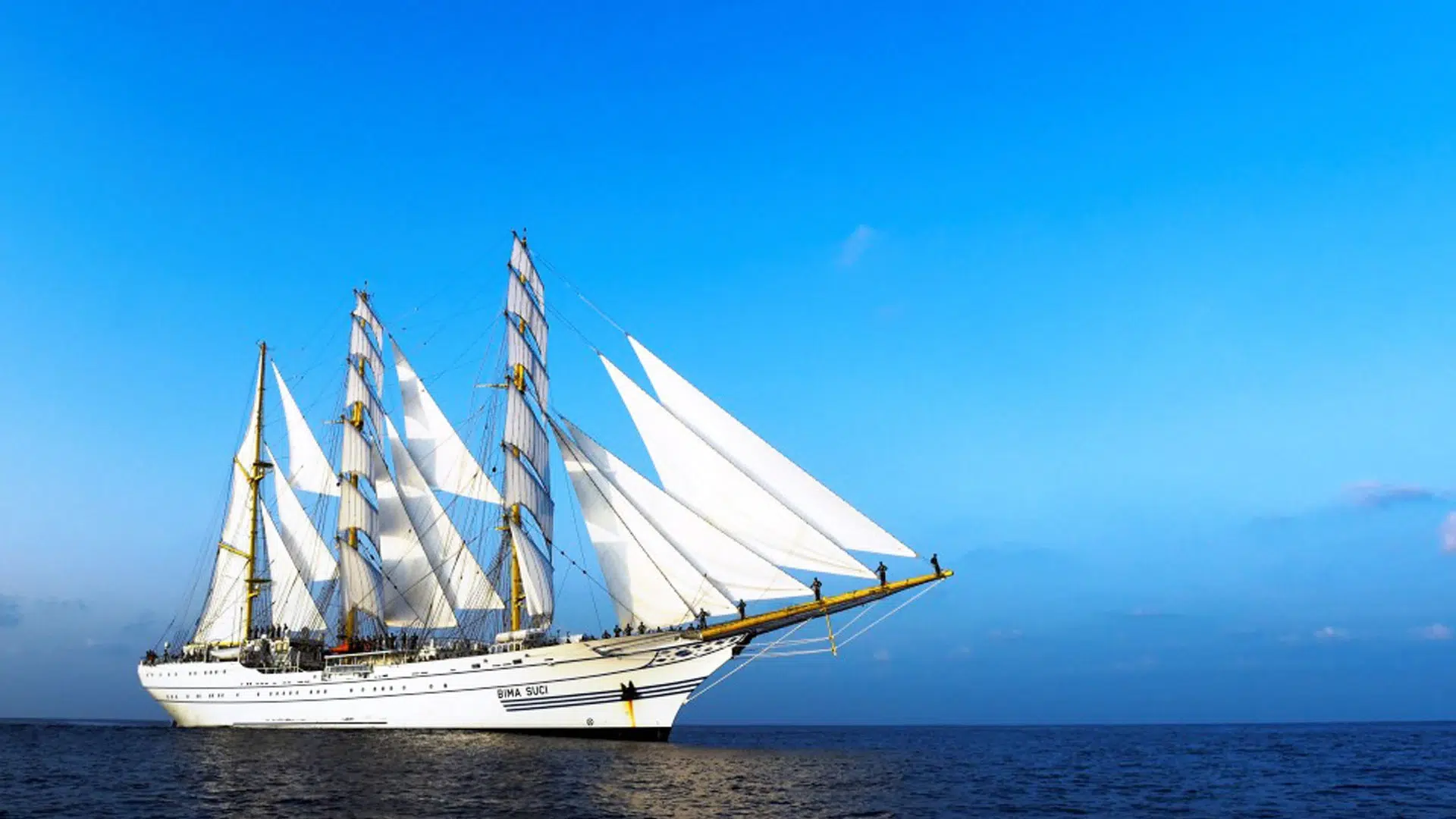 KRI Bima Suci Akan Bersandar di Padang, Perkuat Diplomasi Maritim dan Meriahkan HUT Kota