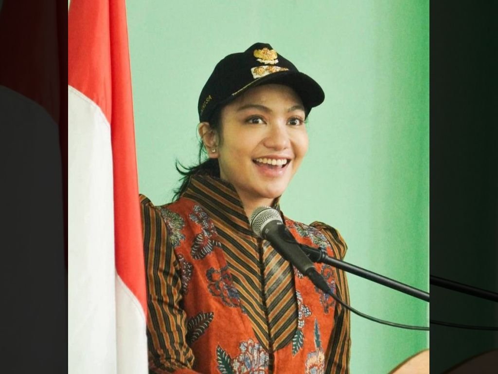 Bupati Annisa Terbitkan SE Atasi Kelangkaan Gas LPG 3 Kg di Dharmasraya