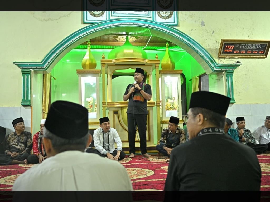 Vasko Ruseimy: Pemerintah Terus Berjuang untuk Korban Bencana Agam