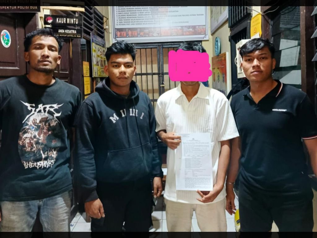 Tim Satres Narkoba Polres Solok Tangkap Pemuda Kotobaru dalam Kasus Peredaran Ganja}