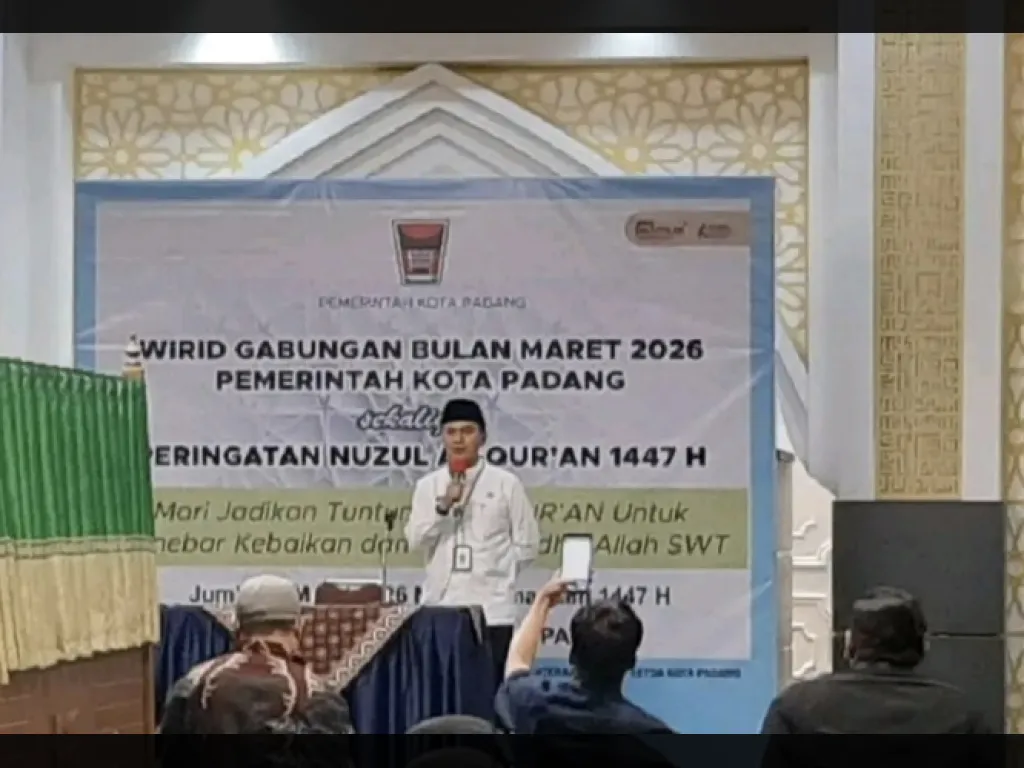 Pemko Padang Genjot Program Smart Surau, Generasi Muda Didorong Lebih Aktif ke Masjid
