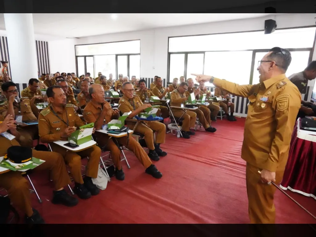 Para Wali Nagari se Tanah Datar antusias ikuti retreat di IPDN Baso