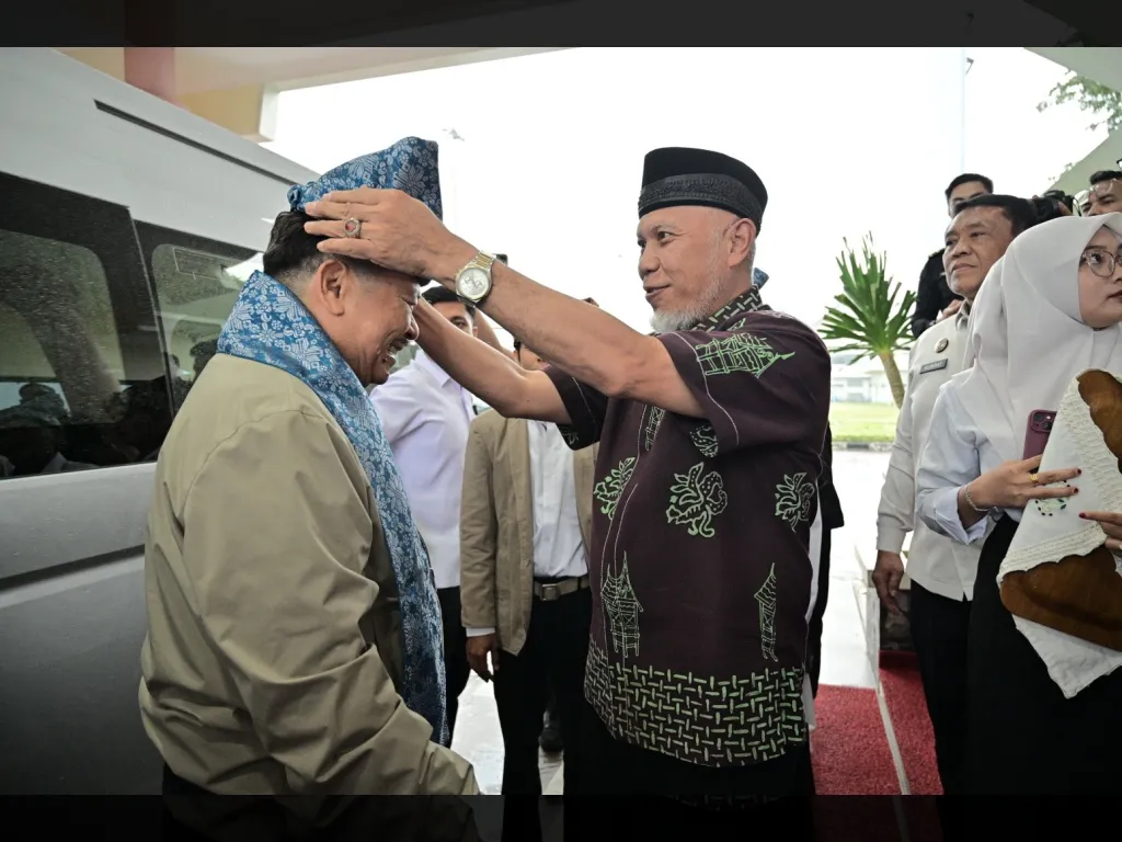 Gubernur Sumbar Mahyeldi sambut Otto Hasibuan