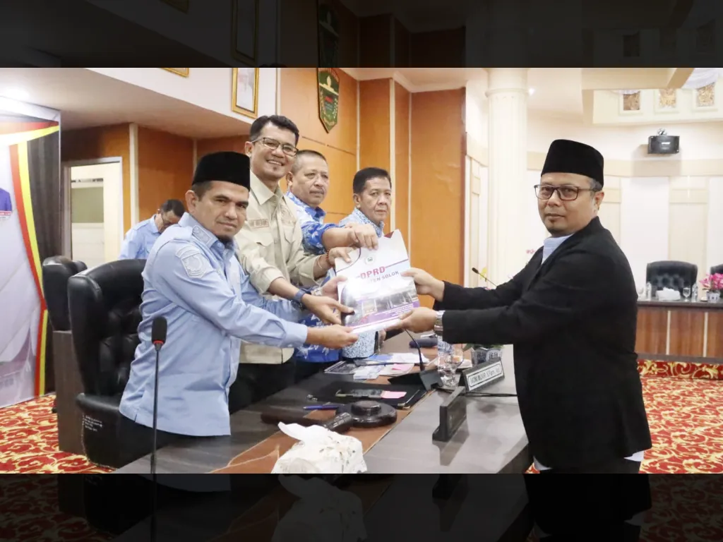 Suasana Rapat Paripurna