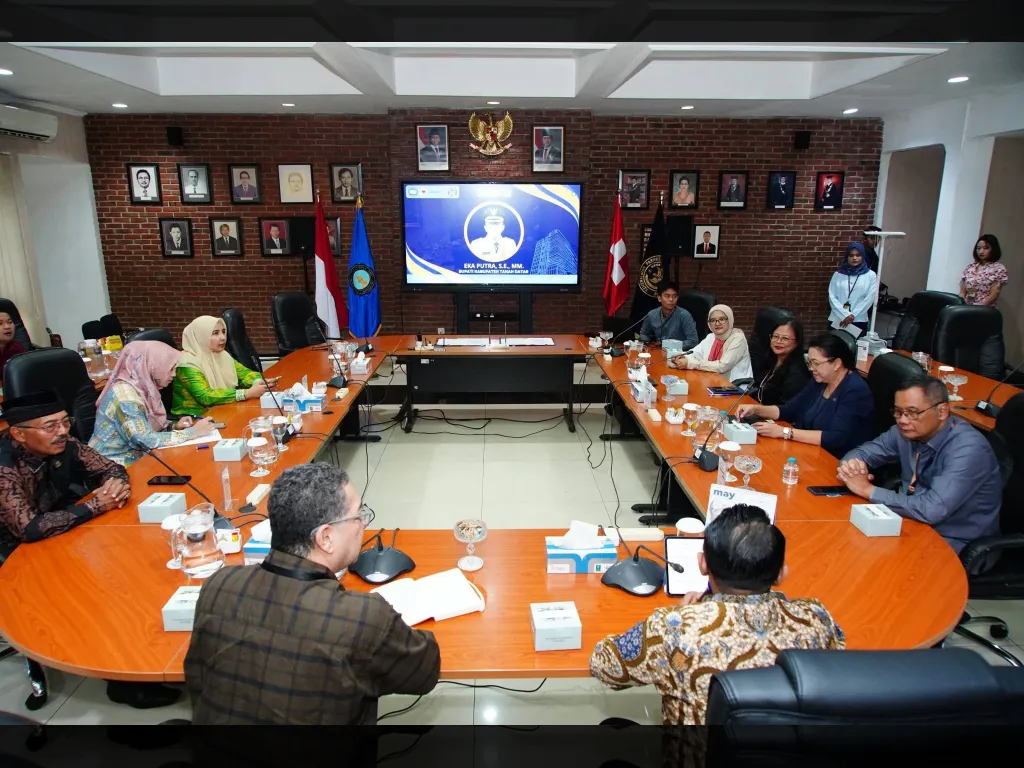 Audiensi rencana kerjsama bidang pariwisata