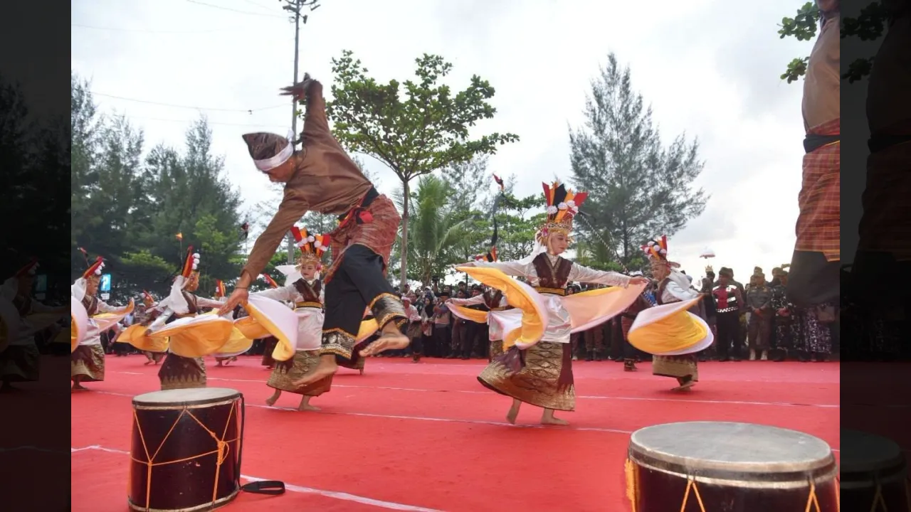Atraksi gendang tasa