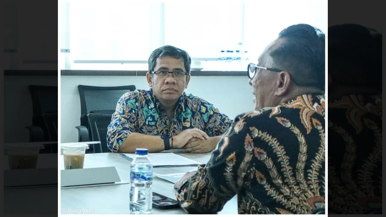 Bupati Eka  Putra  ketika sambangi Kemen PU RI