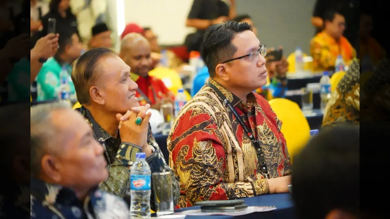 Wabup Ahmad Fadly serius ikuti Bimtek Aswakada