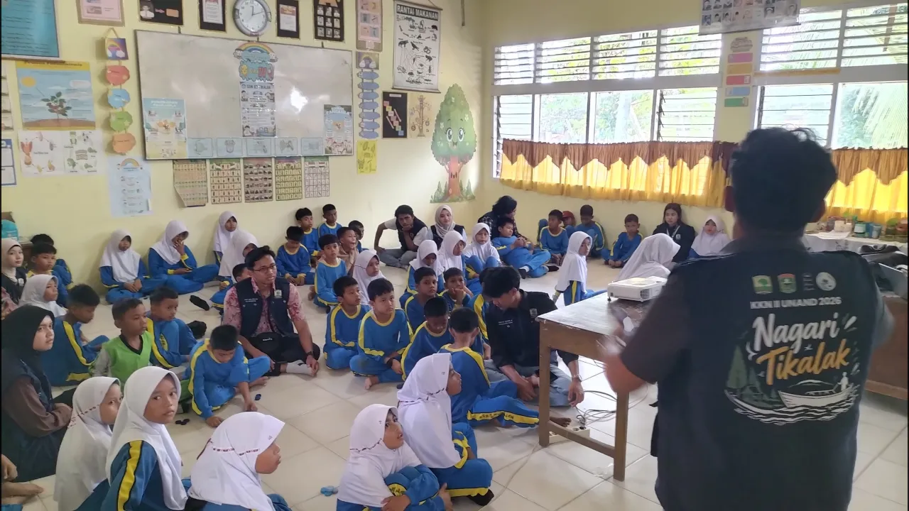Mahasiswa KKN Nagari Tikalak Universitas Andalas_1