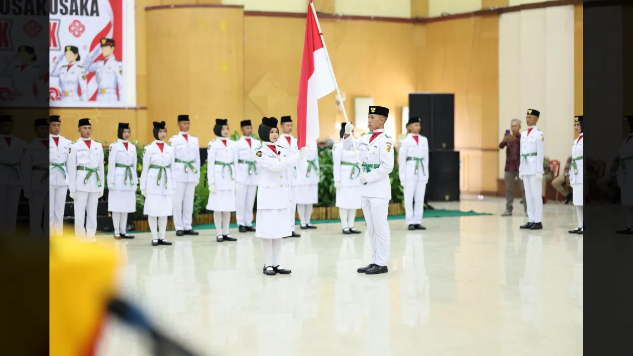 Paskibrakan Kota Solok ucapkan ikrar dalam serangkaian pengukuhan