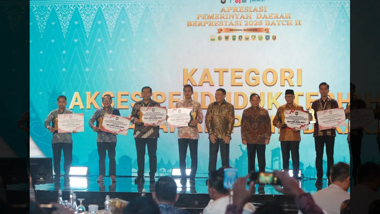Raih Terbaik II Regional Sumatera, Prestasi Pendidikan Tanah Datar Digandjar Reward Fiskal