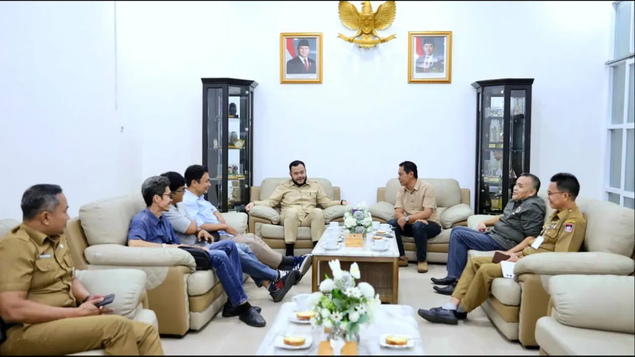 Pemko Padang dan PWI Sumbar Siapkan Kolaborasi Penguatan Literasi Anak dan Remaja_2