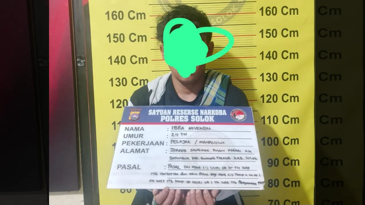 Mahasiswa tersangka Narkoba digerebek polisi tengah malam di Koto Baru