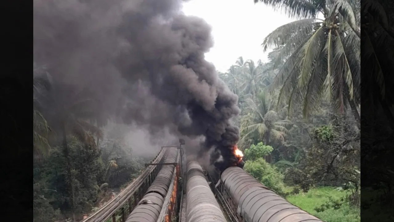 Kebakaran Conveyor Semen Padang, Jalur 105 Meter Rusak Berat